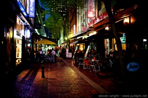 Hardware-Lane-Melbourne-at-Night-Eating-X100-2-1